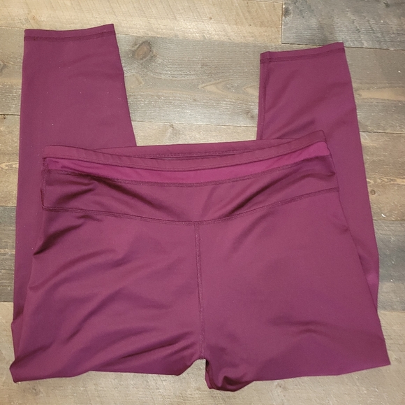 Fabletics High-Waisted Mesh PowerHold® 7/8 - Picture 5 of 5